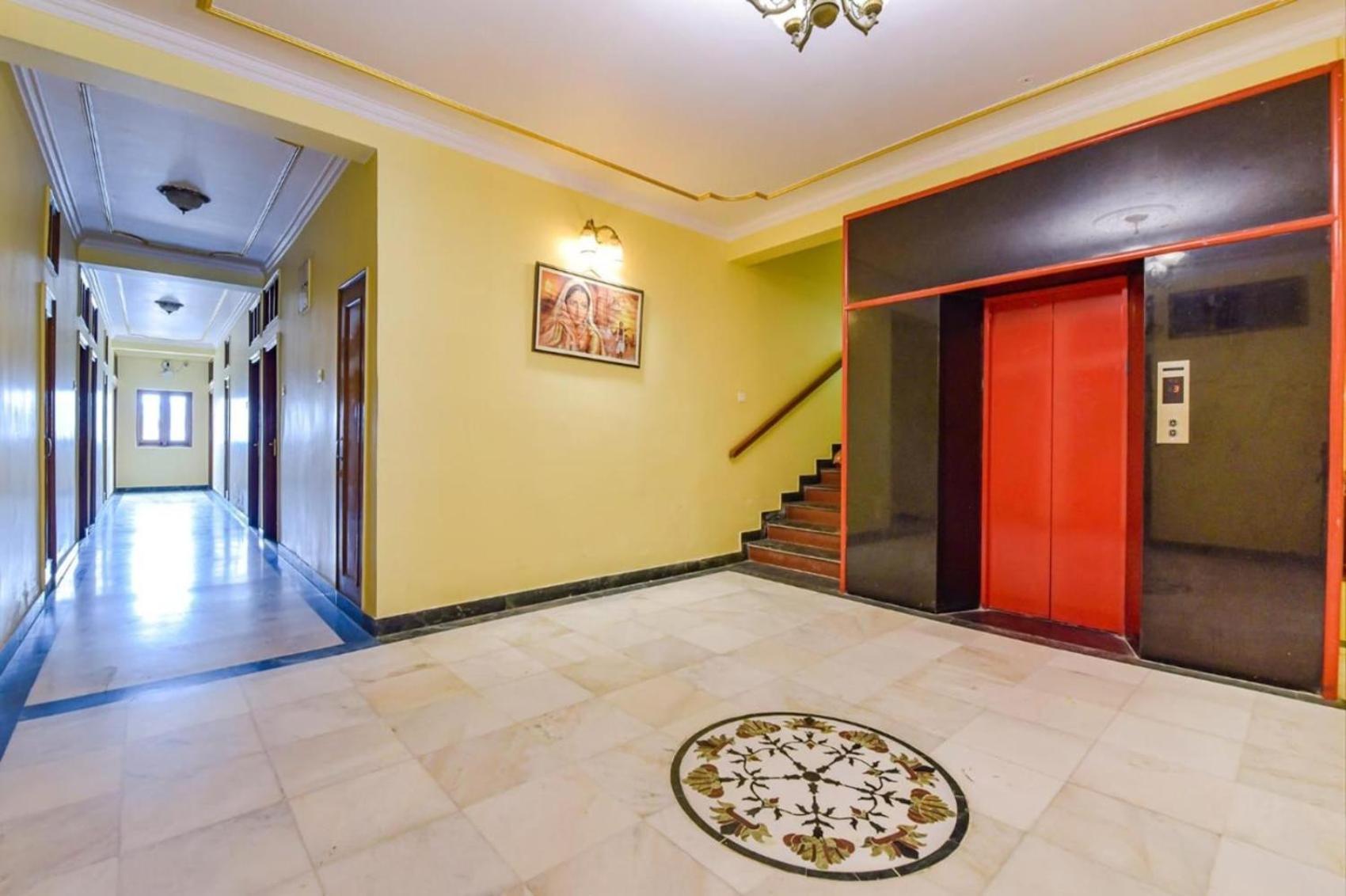Hotel Vijay Niwas Джапур Экстерьер фото