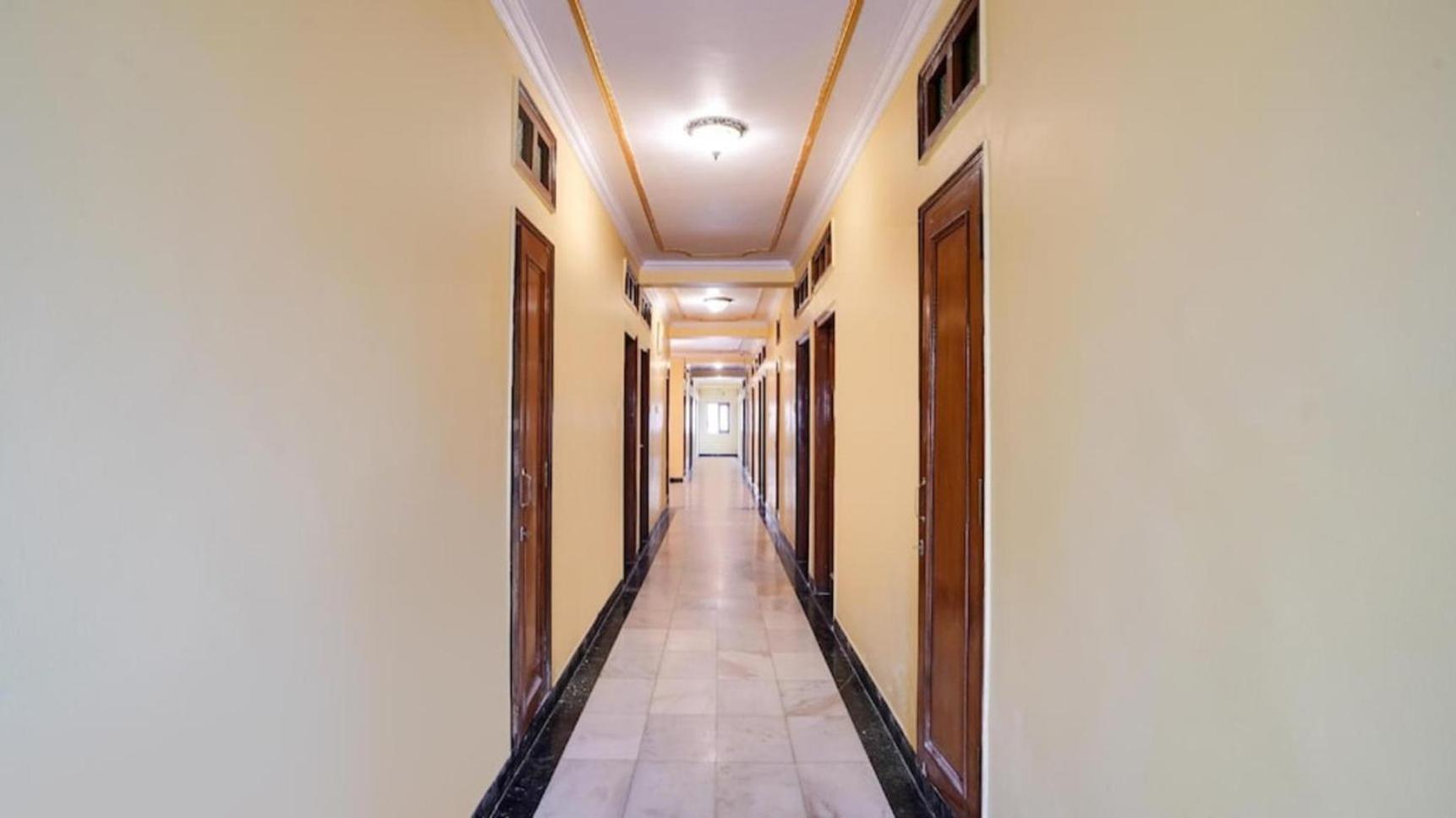 Hotel Vijay Niwas Джапур Экстерьер фото